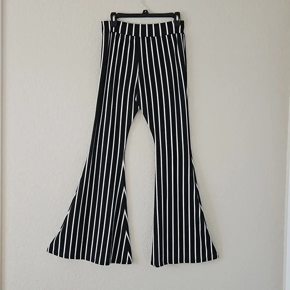 Set of 2!  Bell Bottom Pants - Picture 2 of 6